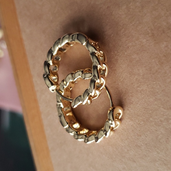 HOUSE OF HARLOW 14K Gold-Plated Hoop Earrings - Picture 5 of 8